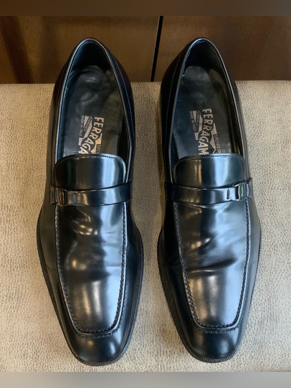 SALVATORE FERRAGAMO Black Leather Penny Loafers